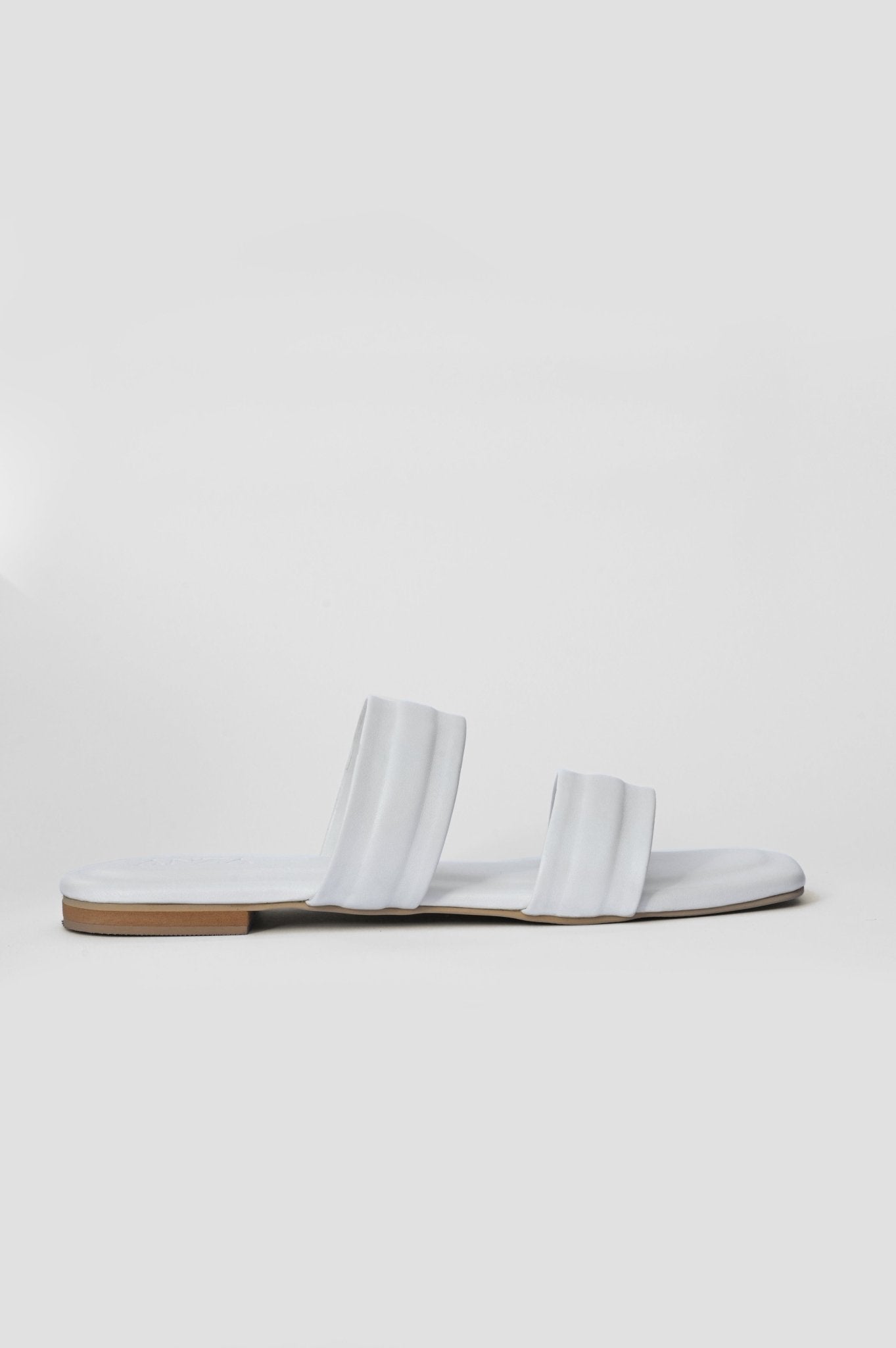 | ANZA Dolce Vita | Flats | Anza | OneHub