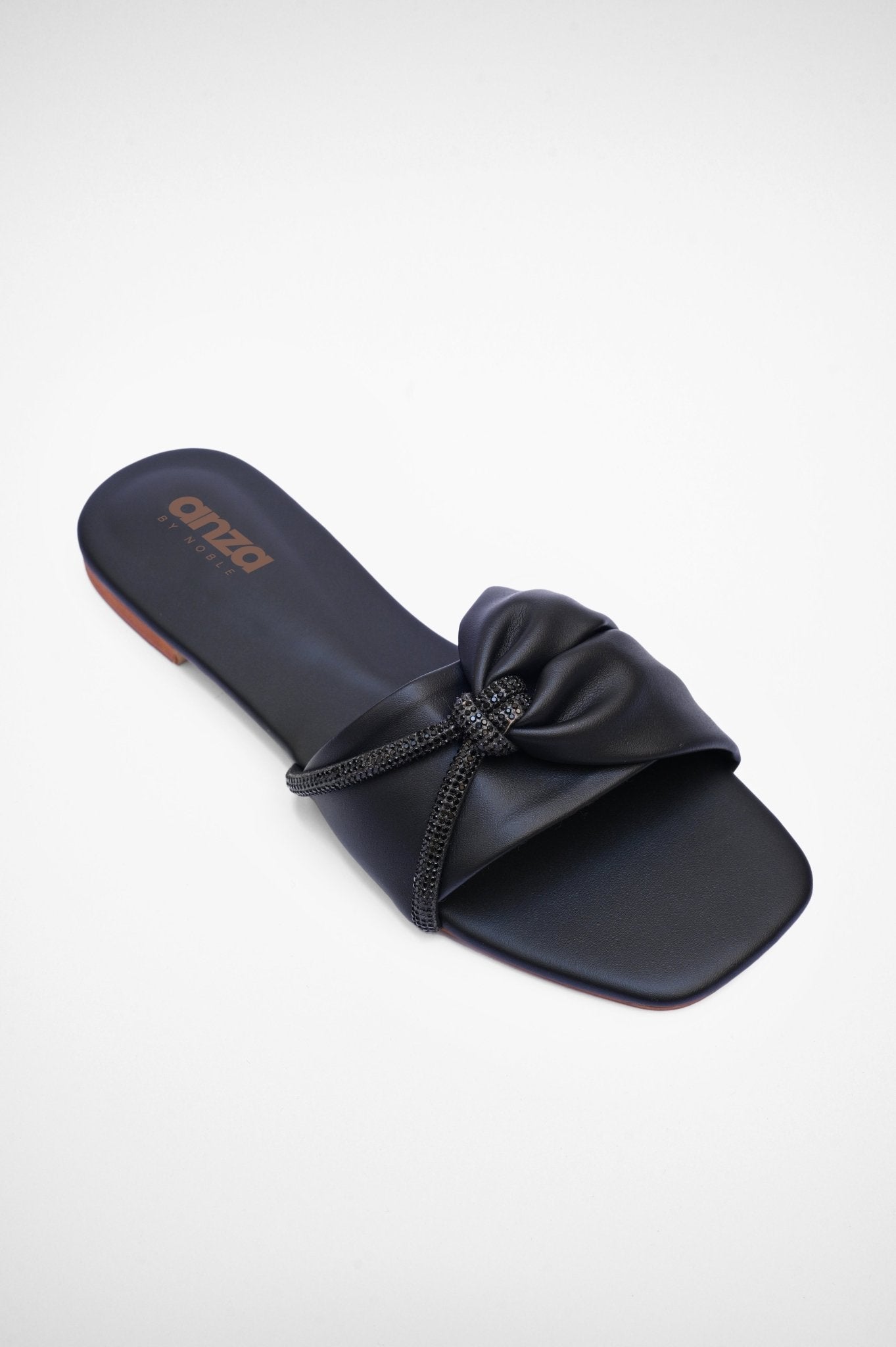 | ANZA Velare | Flats | Anza | OneHub